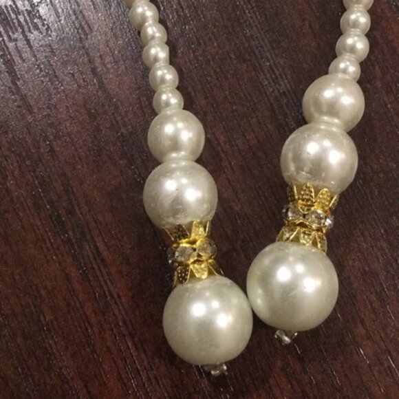 Boho Pearl Long Necklace chain jewelry - Picture 3 of 4